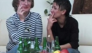 lesbisk briller moden gammel og ung