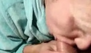 Blond haired wrinkled mature whore was sucking cock before analfuck
