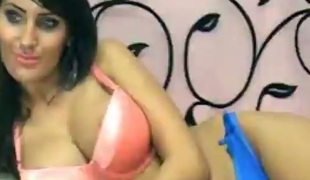 Busty hoe fingering her cum-hole and asshole in provocative homemade sex tape